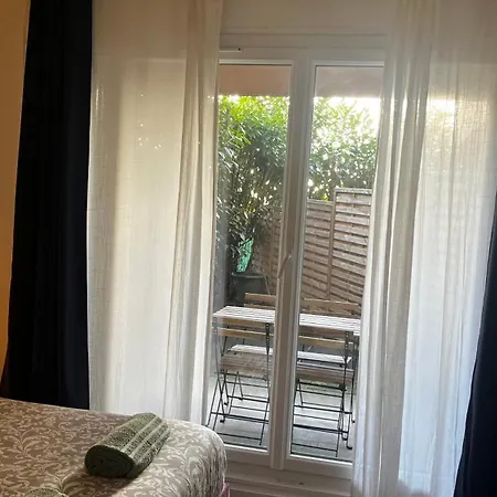 Apartamento T2 équipé Proche Versailles *
